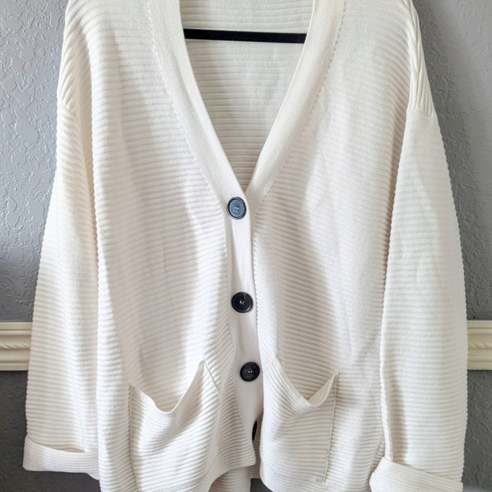 Zara oversized knit cardigan white M EUC